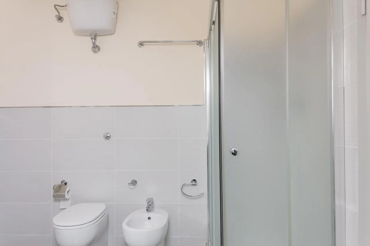 Villa Zara Siena 2*,  Italy